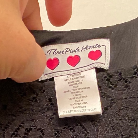 THREE PINK HEARTS Dressy Lace Dress Size Medium Black - Picture 8 of 8